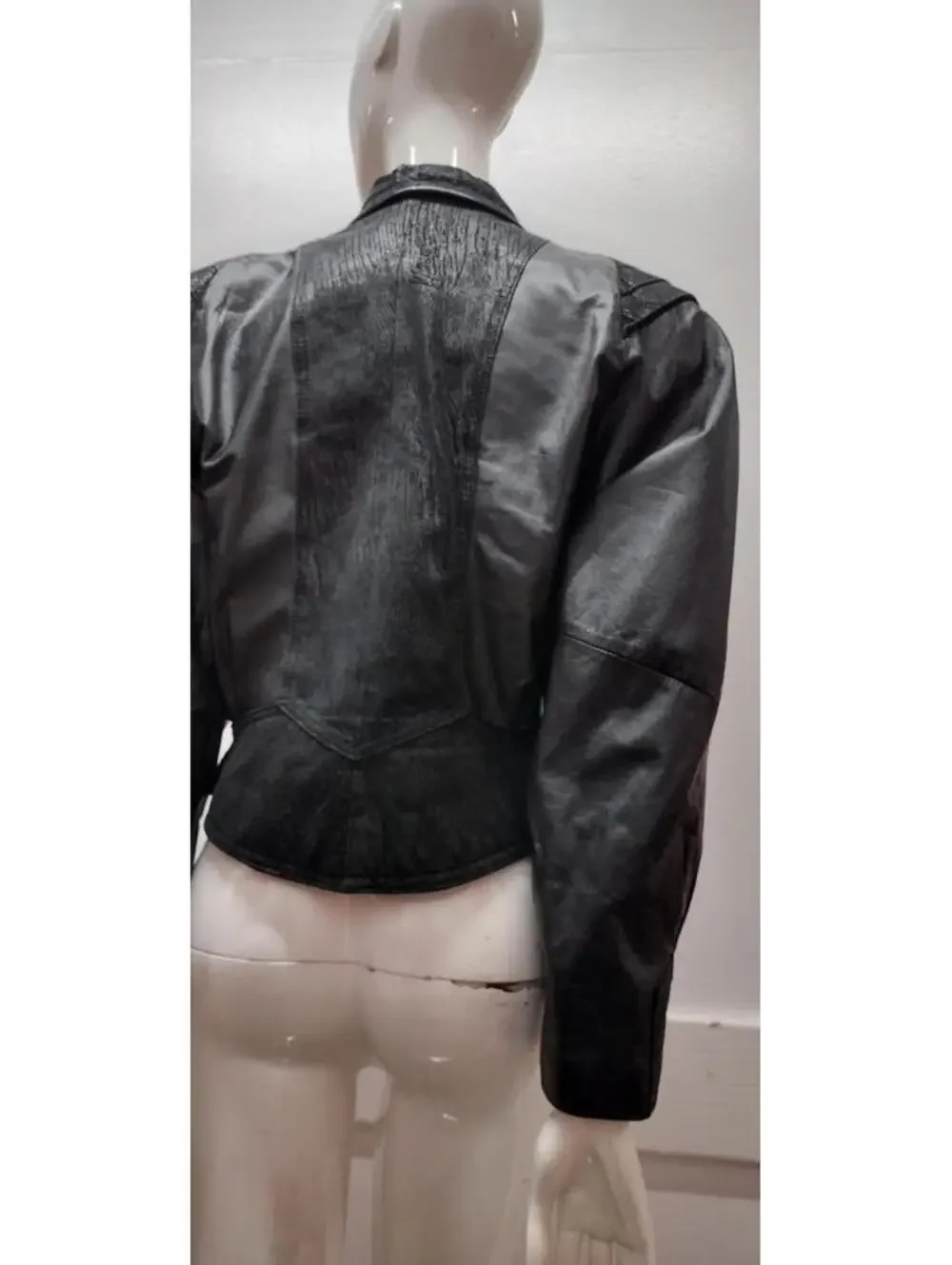 Black Tailored Leather Short Jacket New Wave Avante-Garde 1980s Bombshell S/M